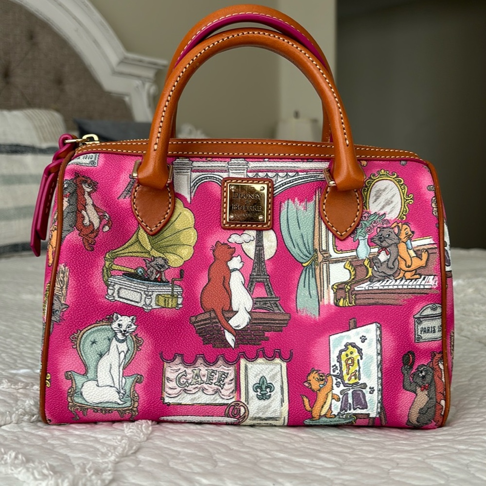 Disney Dooney & Bourke Aristocats satchel pink EUC